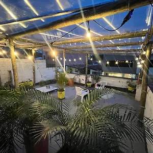 Pensión Casa Clandestina